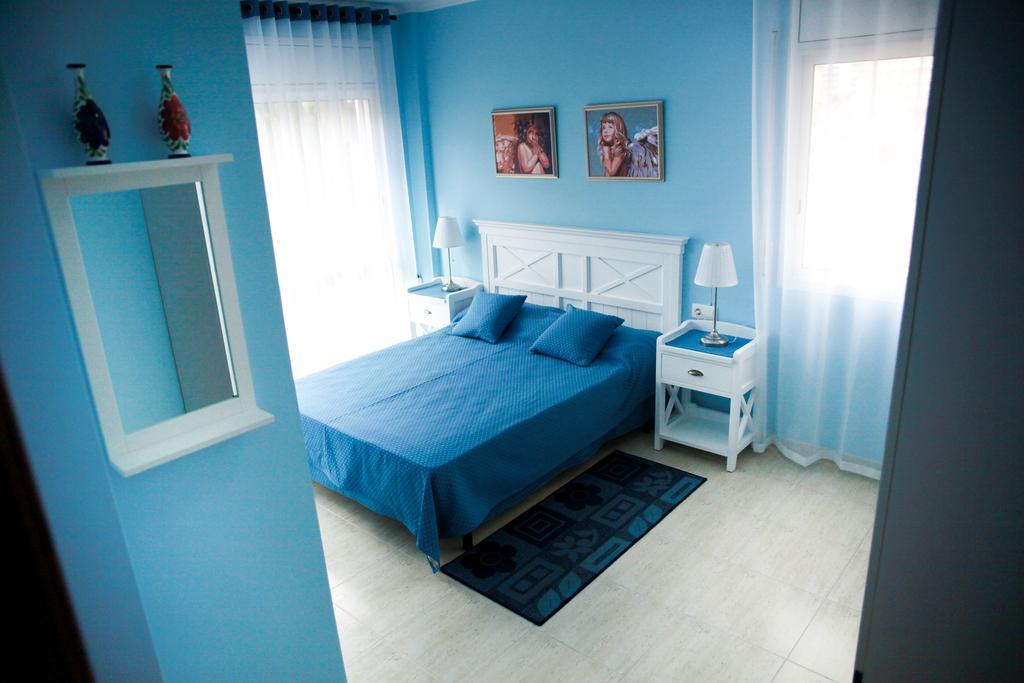 Apartments Beach Club Лорет де Мар Екстериор снимка